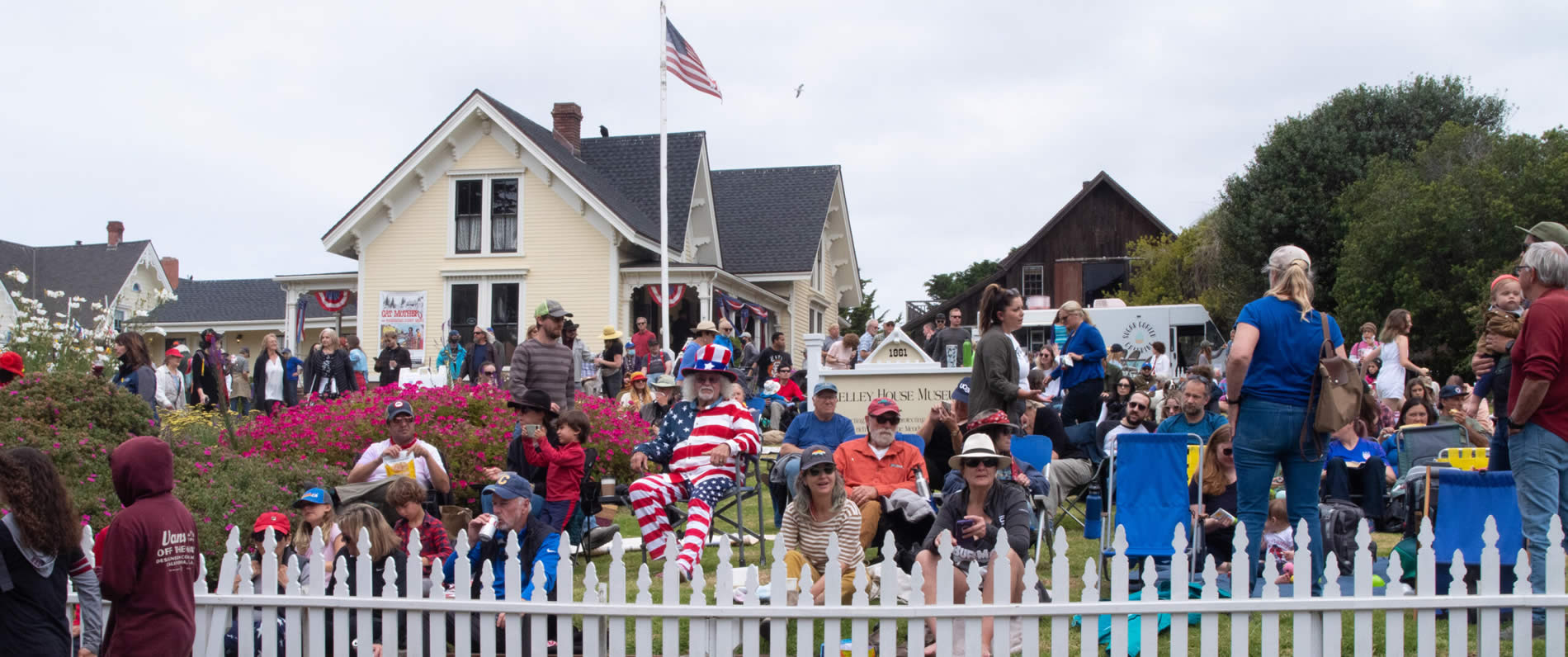 July 4th Picnic and Mendocino Parade Viewing at Kelley House