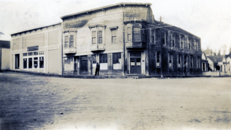 Two-story corner building